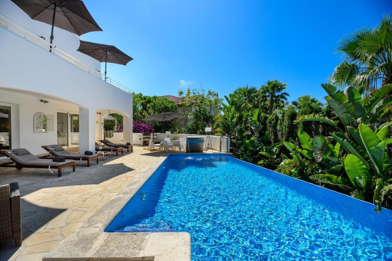 Villa Amarantos Santa Eularia des Riu Bagian luar foto