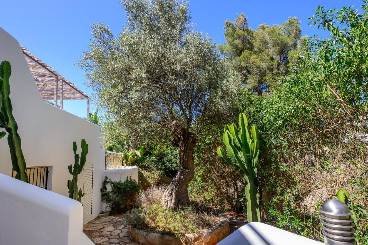 Villa Amarantos Santa Eularia des Riu Bagian luar foto