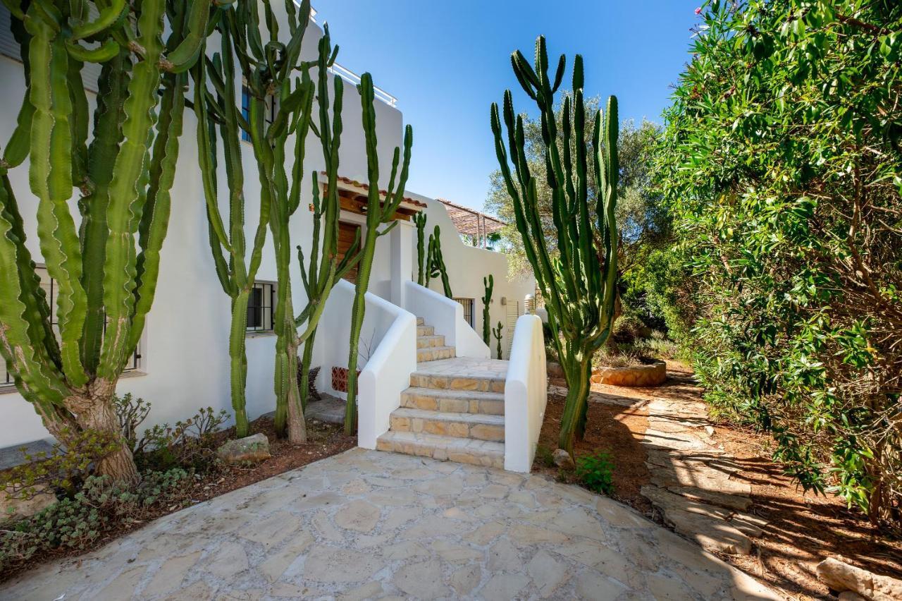 Villa Amarantos Santa Eularia des Riu Bagian luar foto